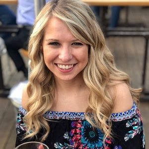 Meet your Posher, Ailey